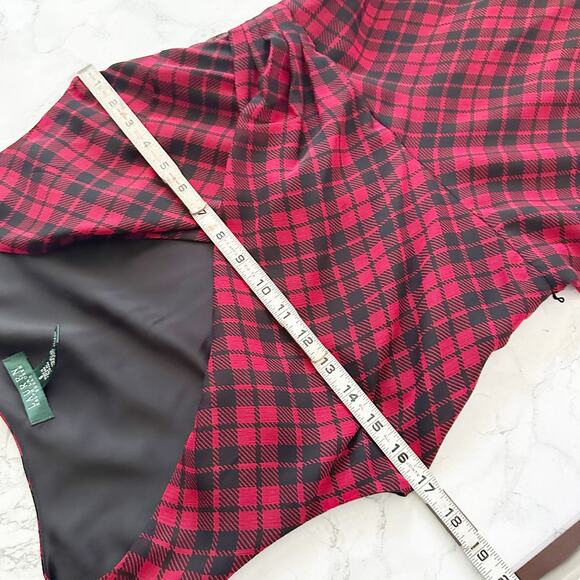 Lauren Ralph Lauren Red Black Plaid Sleeveless Surplice Belted Dress - Size 6 - Picture 9 of 10